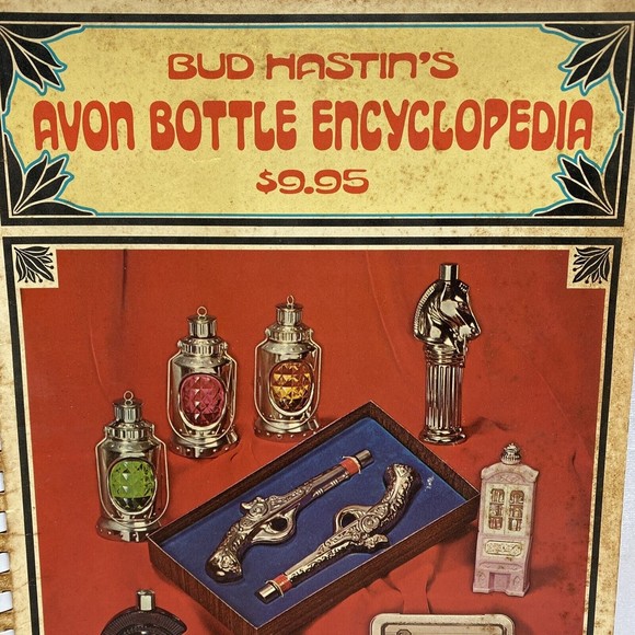 Bud Hastin's Avon Bottle Encyclopedia 1972 edition from 1886 to‎ 1972 - Picture 2 of 7